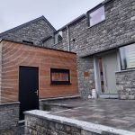 Pose et finitions de châssis en aluminium